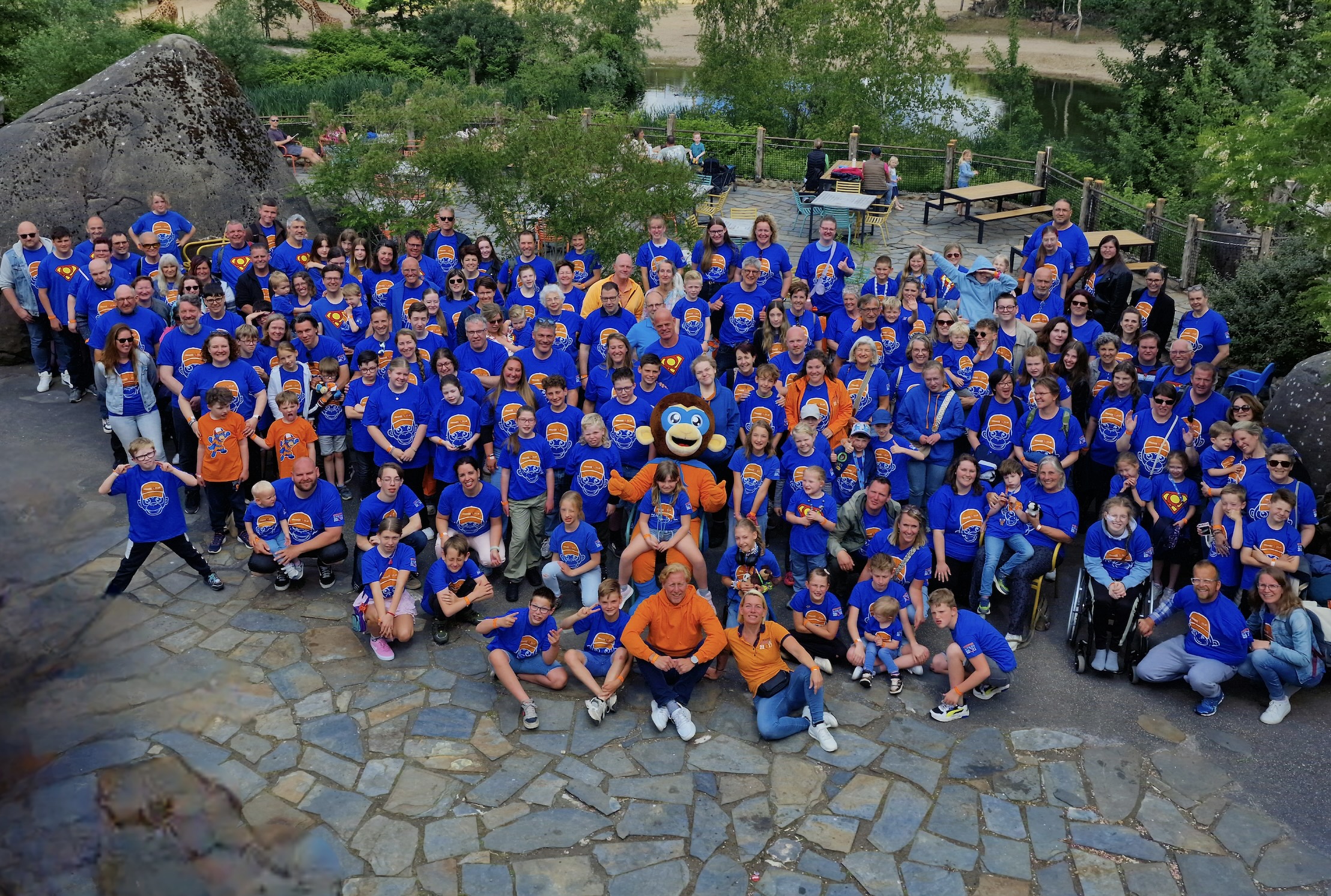 22Q at the zoo over ons